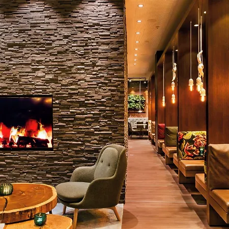 Motel One Salzburg-Sued-3